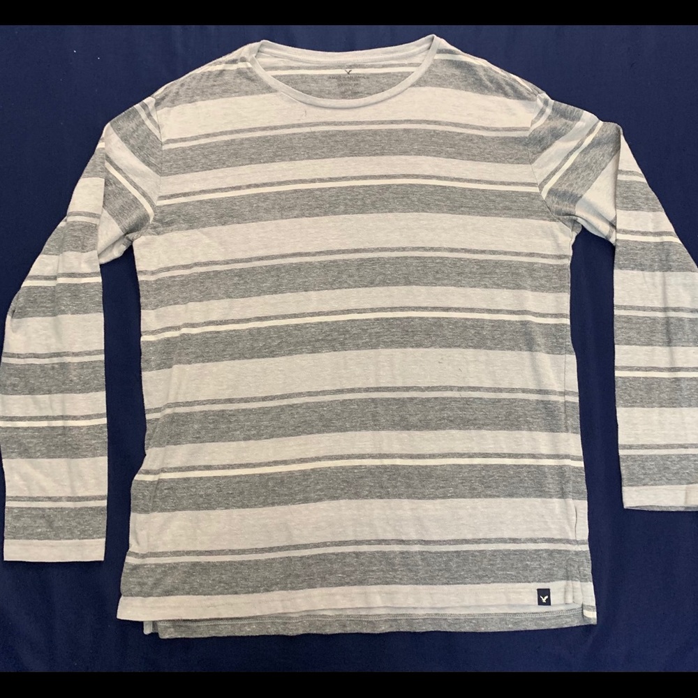 American Eagle Long Sleeve